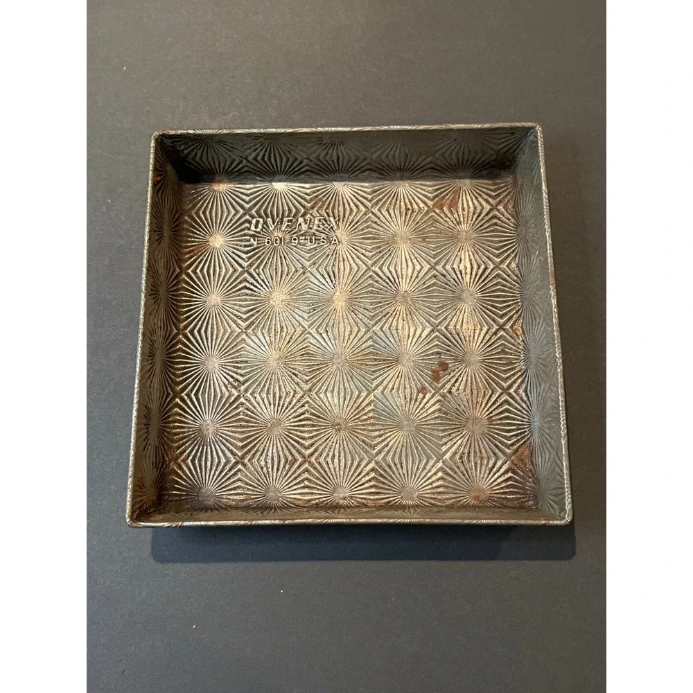 Vintage Ovenex N-601-9 Square Cake Pan 9 Inch Starburst Pattern Tin USA Bakeware